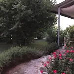 卡伯格兰恩住宿加早餐旅馆 3* Pernumia